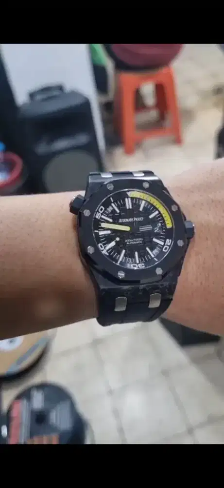 Audemars piguet carbon automatic