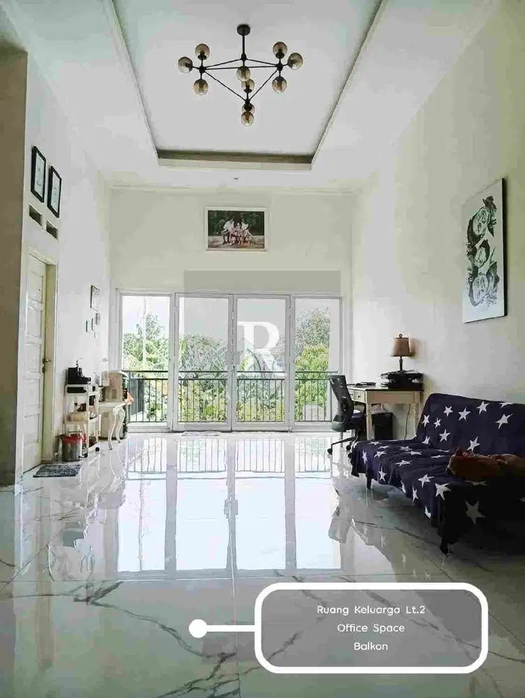 Dijual Rumah 3 Lantai LT 140m2 LB 250m2