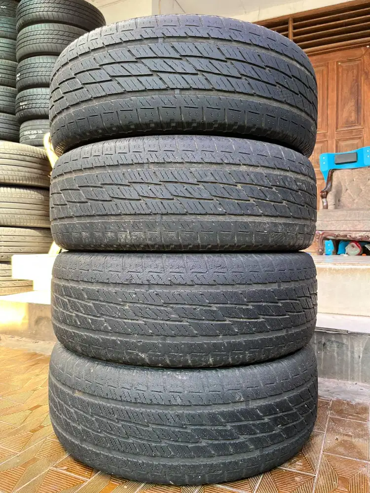 Ban Toyo Open Country  235 55 r16 4Pcs