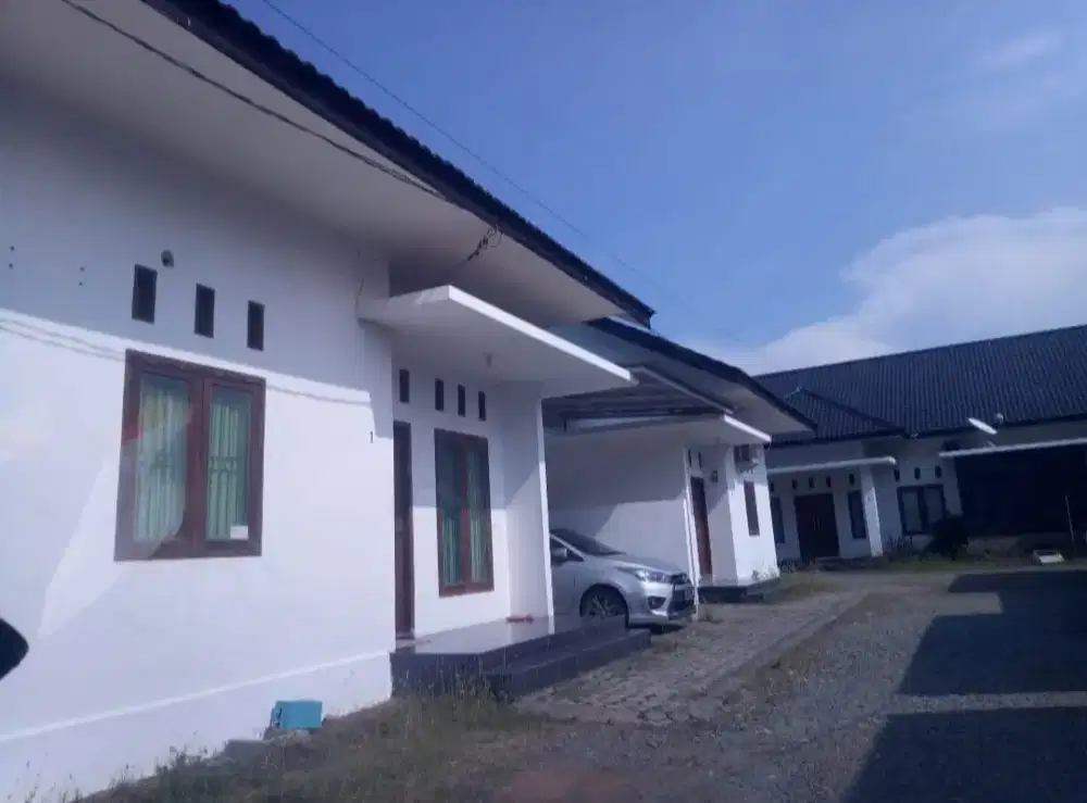 Disewakan Rumah plus isi di Kp. Doy Ulee Kareng