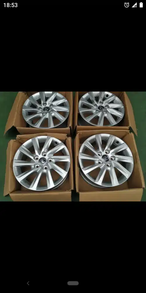 1 Set Velg R6 Orisinil Toyota Zenix G Hybrid 99% Baru