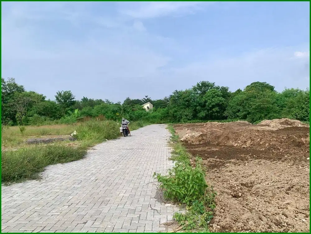 Jl. Kabupaten Trihanggo Tanah Jogja SHM Dekat Kampus UTY