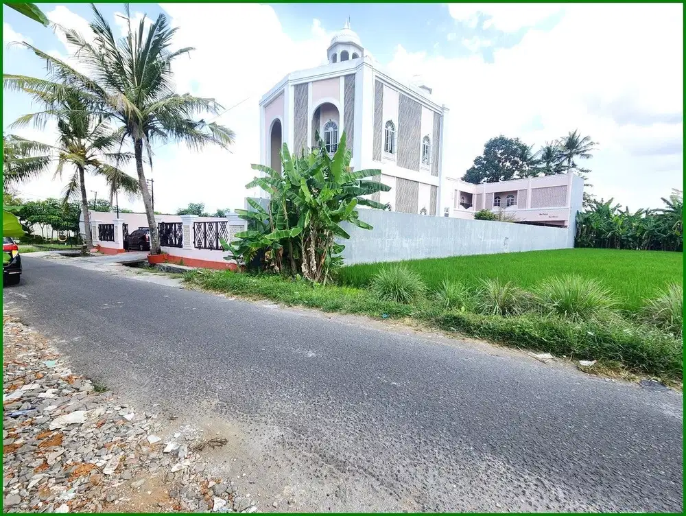 Tanah Depok Sleman, 2 Menit Stadion Maguwoharjo