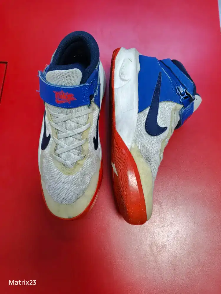 Sepatu second branded size 40