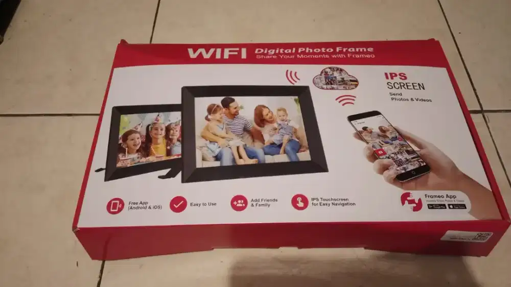 Frameo digital photoframe