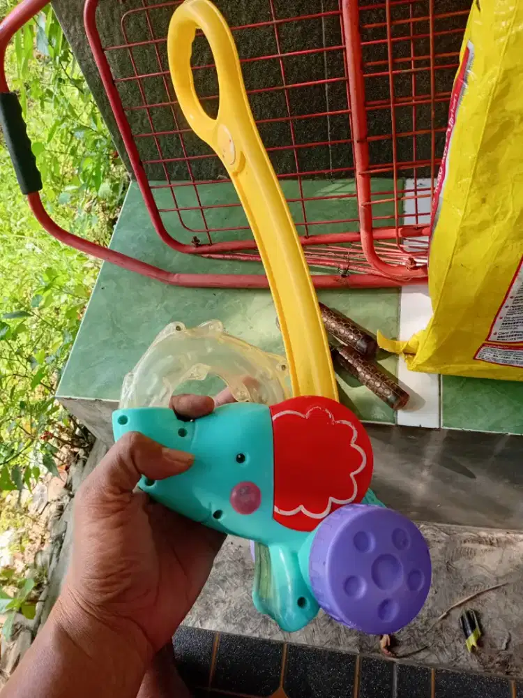 Mainan anak siap pakai