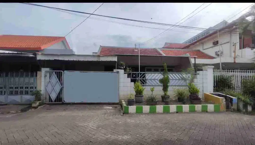 Dijual Murah‼️ Rumah Tenggilis Surabaya