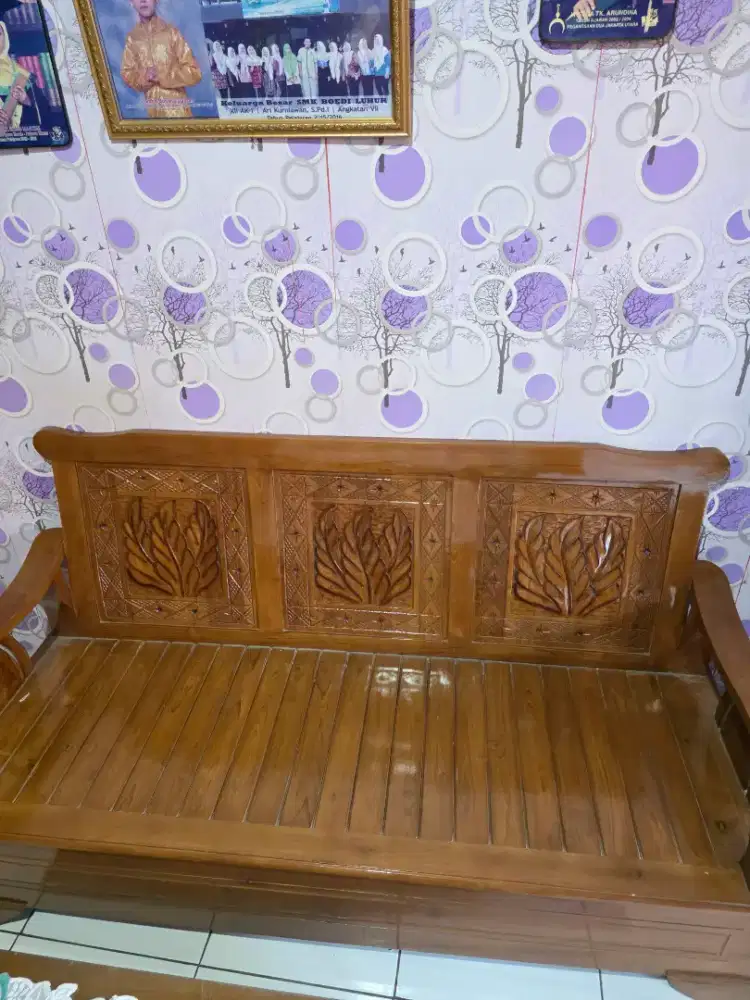 Kursi tamu kayu jati