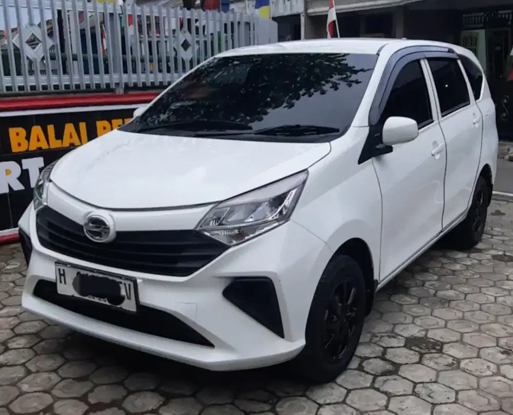 Dijual Sigra X Up R Led MC 1,2cc th 2023 KM 31rb Istimewa n Murah