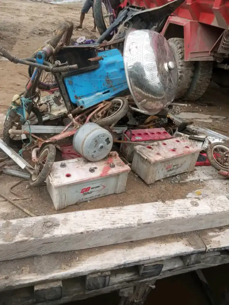 Tampung barang bekas rongsokan