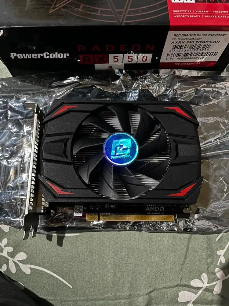 VGA Card Radeon RX550 Red Dragon Merk PowerColor jarang dipakai