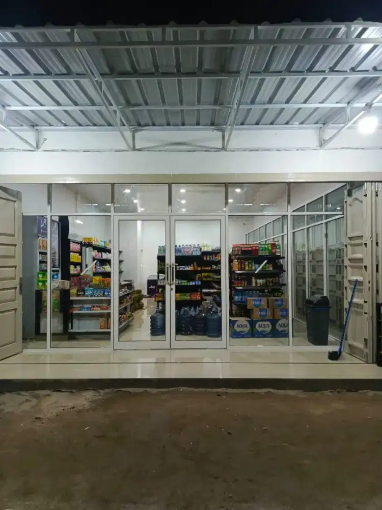 Pintu kaca aluminium