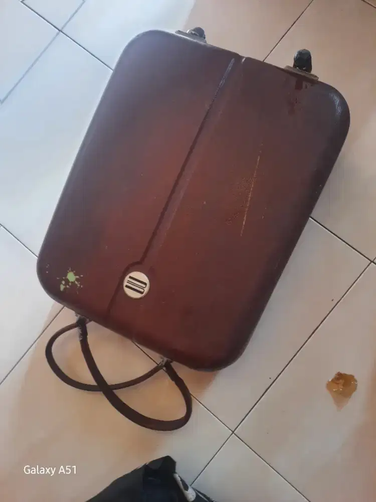 Buat kolekstor nh gasan pajangan atau pakai