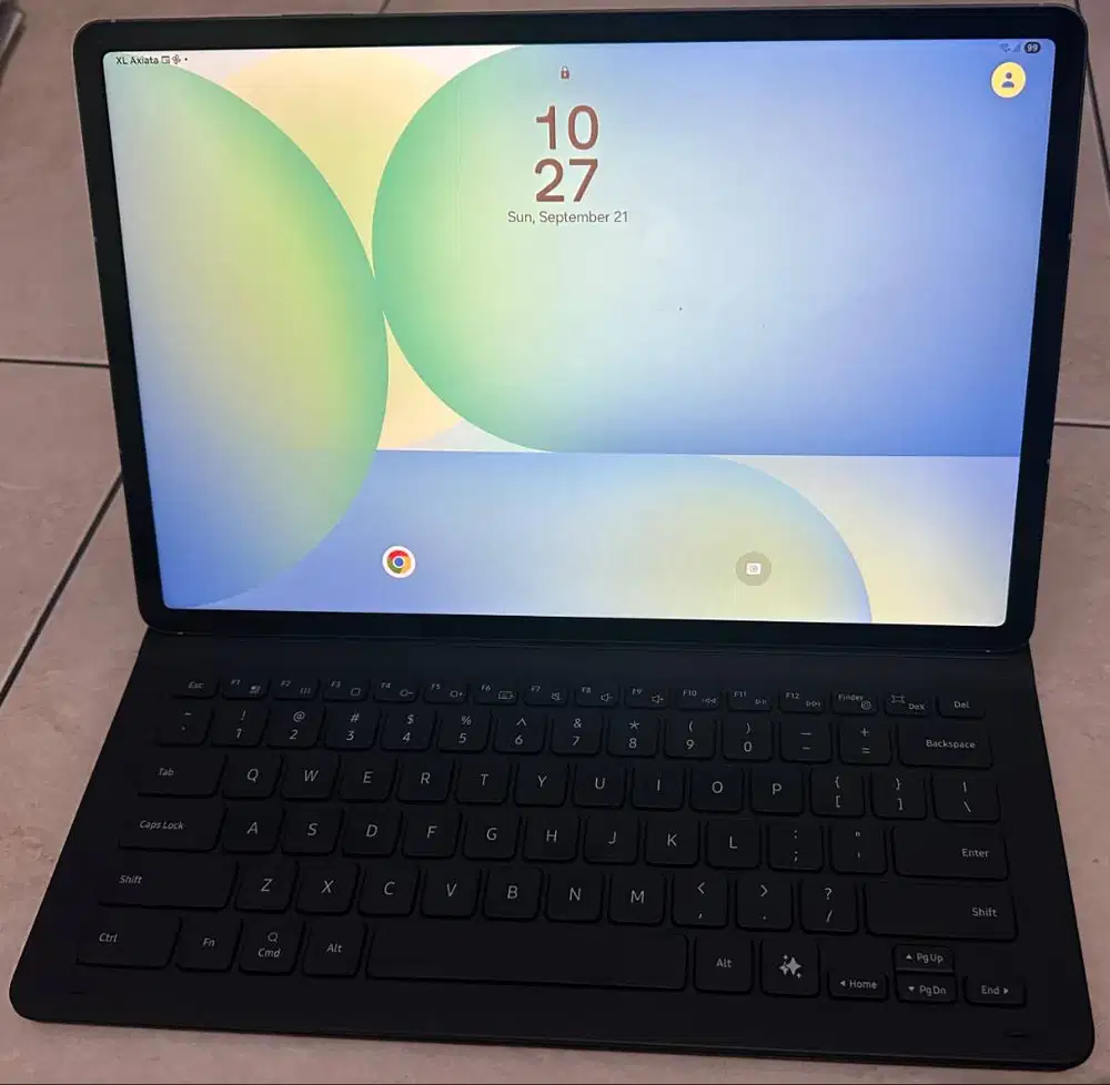Galaxy Tab S10 FE plus 5G Gray 256 GB 12 GB + Book Cover Keyboard Slim
