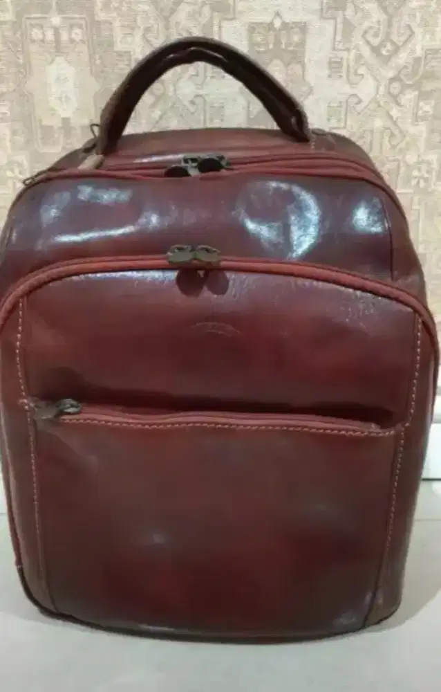 Tas ransel kulit asli merk Alessia made in Italy