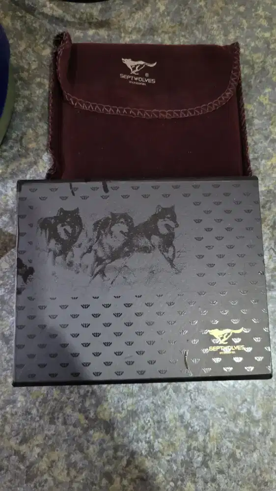 SEPTWOLVES WALLET Dompet Septwolves Pria