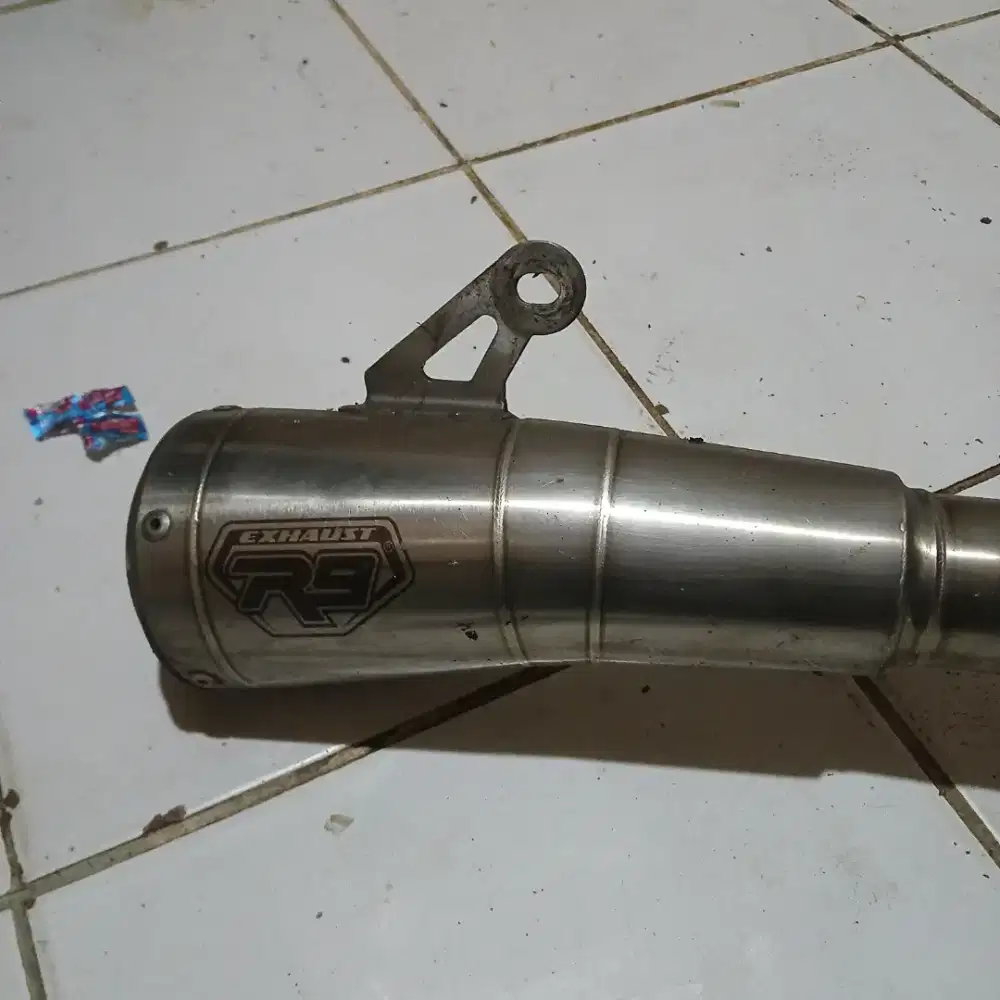 Knalpot R9 GP Series R15 V3
