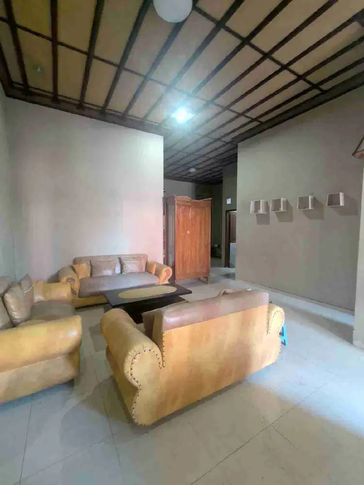 rumah murah di suhat bagus buat kos elite dekat kampus UB Brawijaya dekat candi mendut dan griyasantha