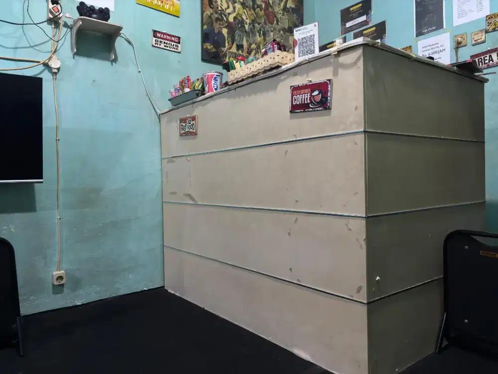 Meja kasir/meja receptionist