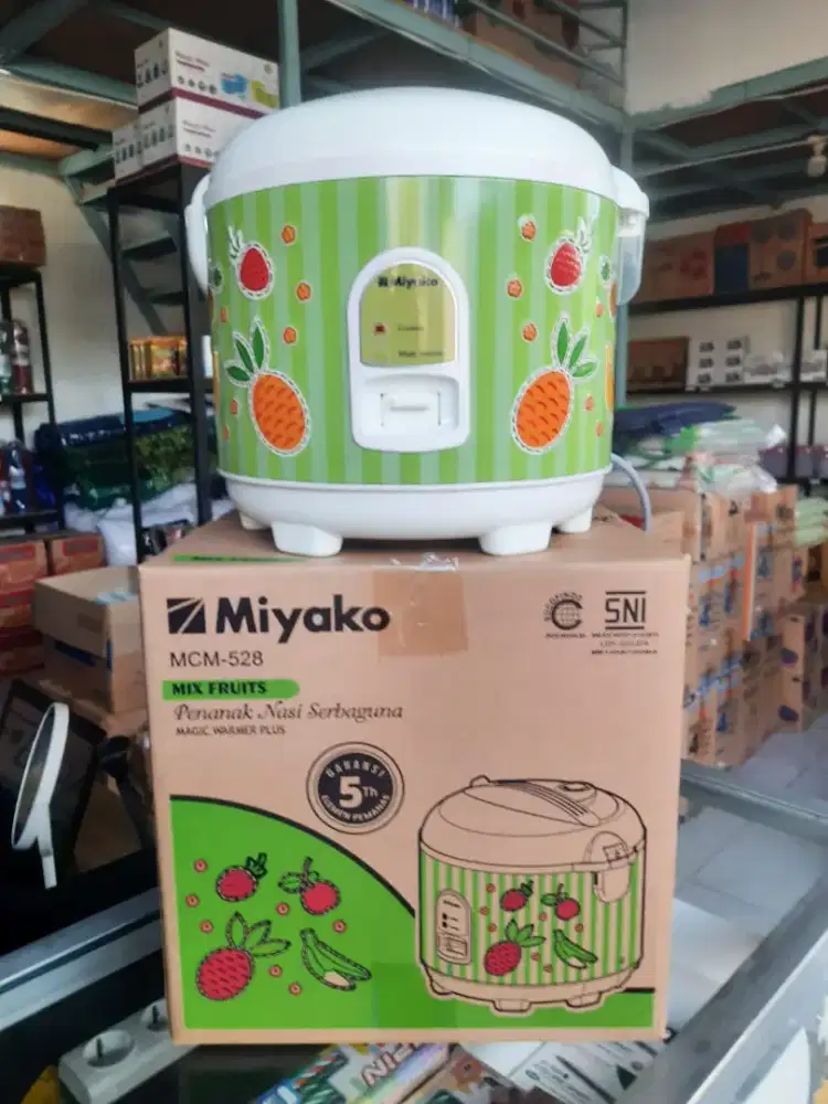 Magicom Miyako 
MCM-528
Kapasitas 1.8 Liter