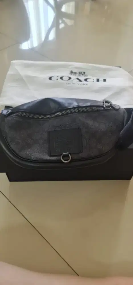 COȦCH Rivington Men's Crossbody Belt Bag