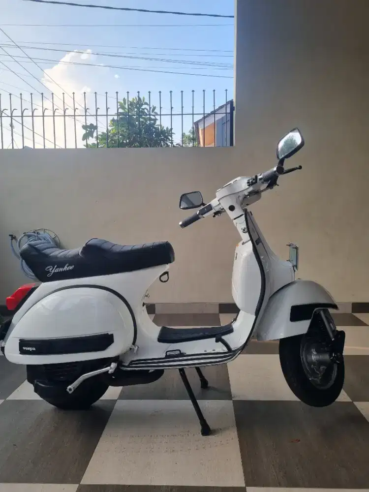 Vespa PS 150 S Tahun 1981