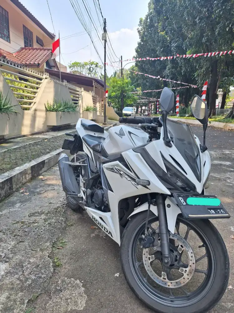 Honda CBR 150R TAHUN 2016 PAJAK AGUSTUS 2026