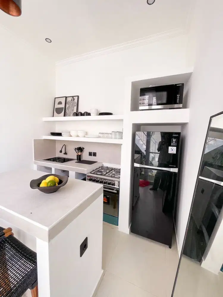 VILLA SEWA DIBUDUK DEKAT CANGGU BALI