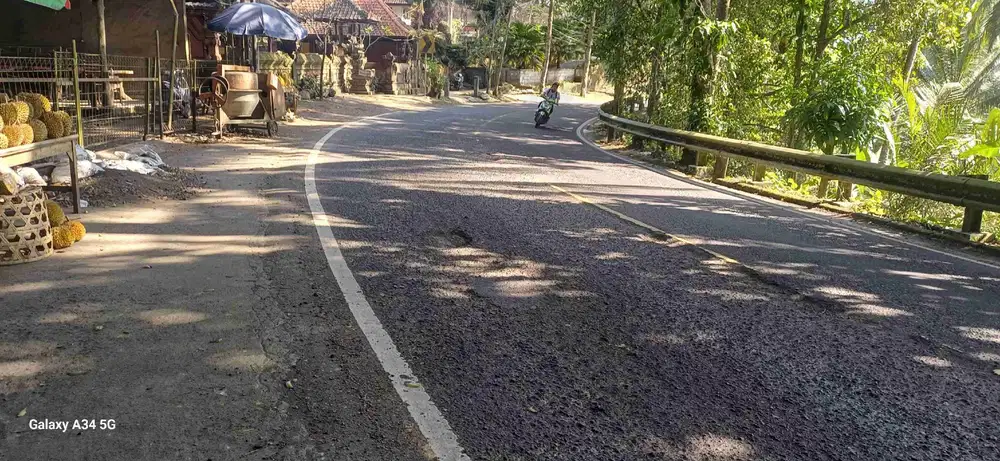 Tanah view tebing dan sungai .25 menit ke ubud kota