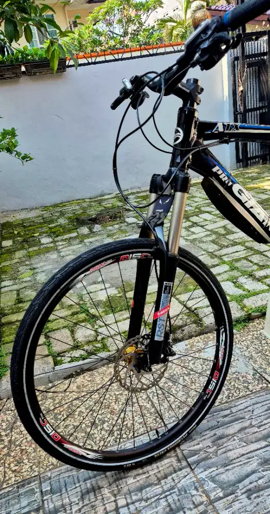 Sepeda MTB GIANT ATX Pro Upgrade
