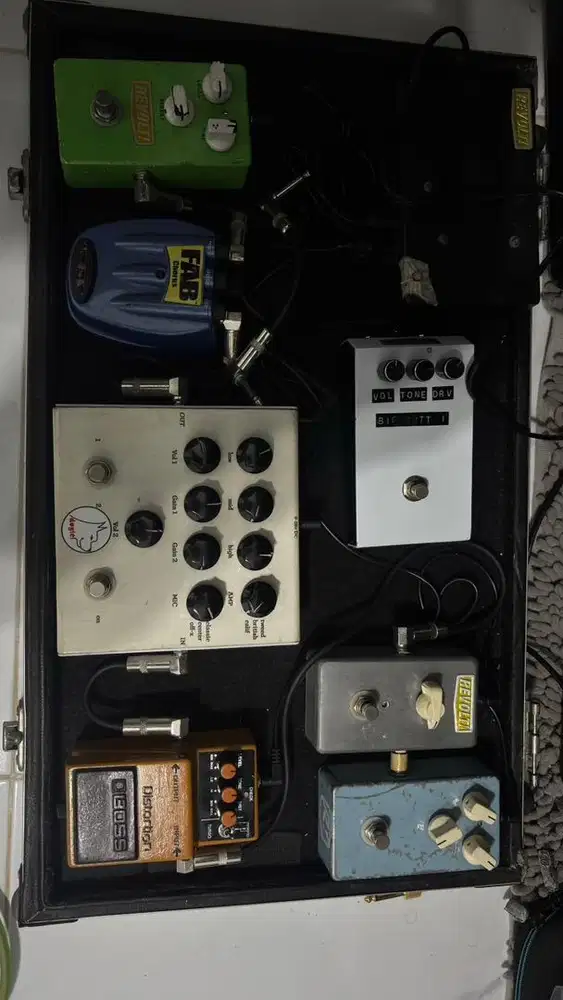 Efek gitar 1 set / satuan