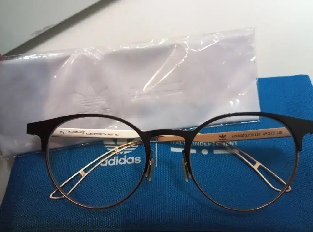 Kacamata Baca Merk Adidas Original