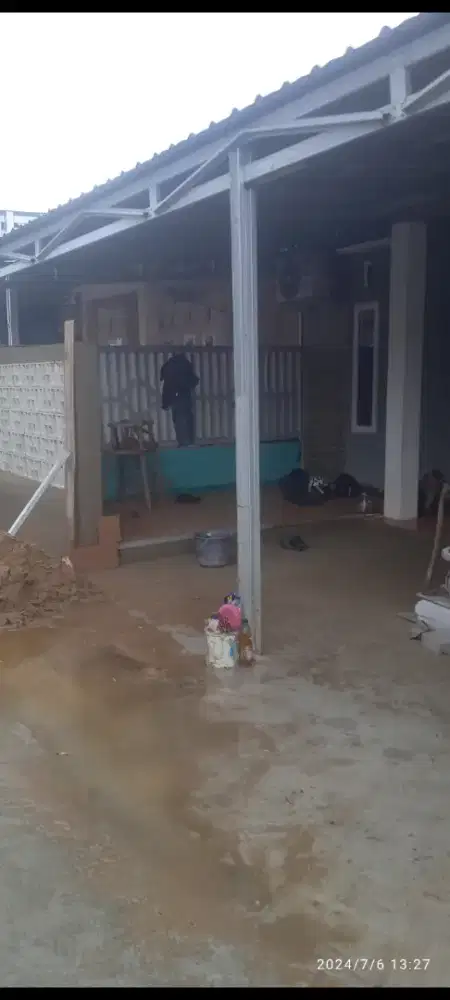 Tukang batu dan kayu panggil lan