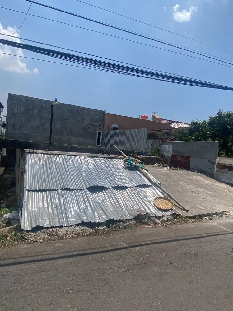 TANAH MURAH STRATEGIS BONUS BANGUNAN DI TELAGA BODAS SEMARANG