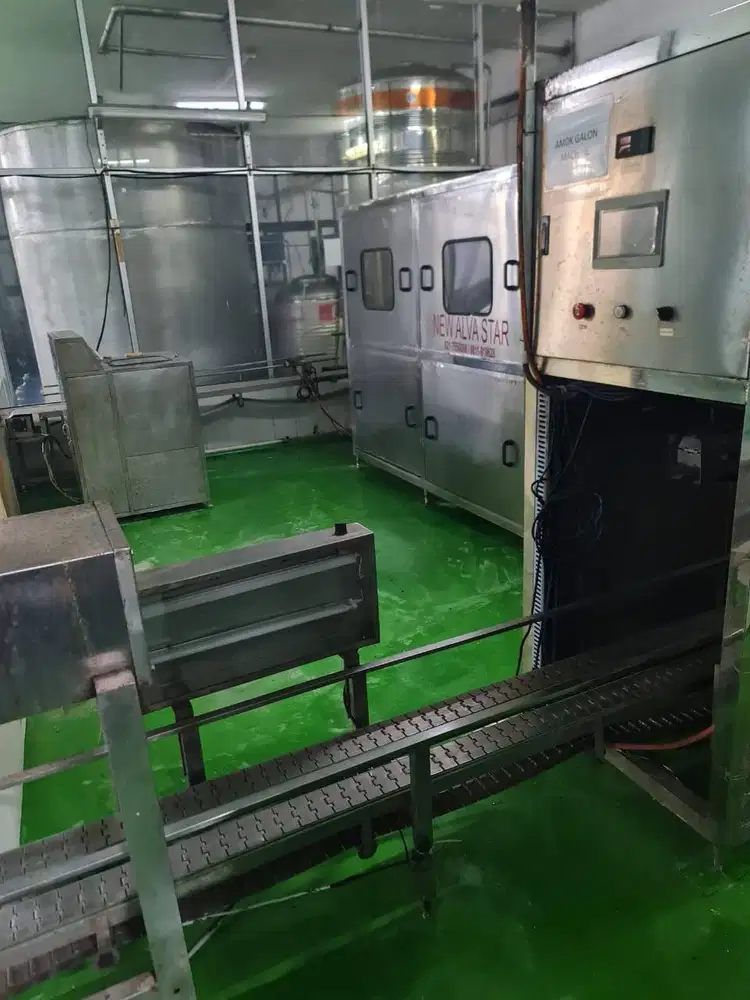 Mesin Washing, Filling dan Tangki untuk Air Mineral - Mesin Air Minum