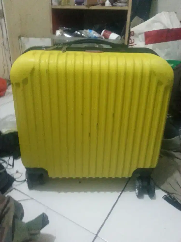 Di jual tas koper murah bagus no minus