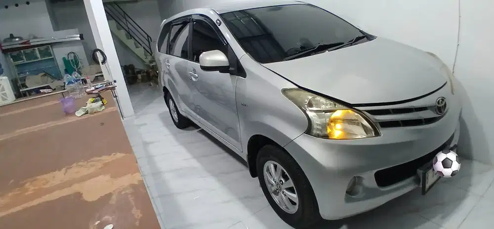 Toyota Avanza 2012