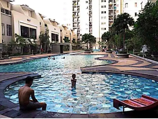 SEWA APARTEMEN MAPLE PARK 3 BEDROOM SUNTER/KEMAYORAN JKT