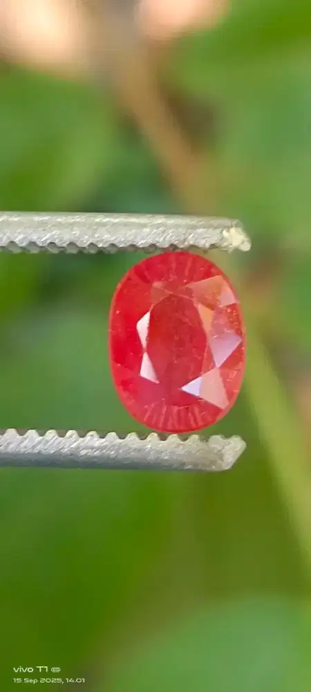 Natural Orage sapphire