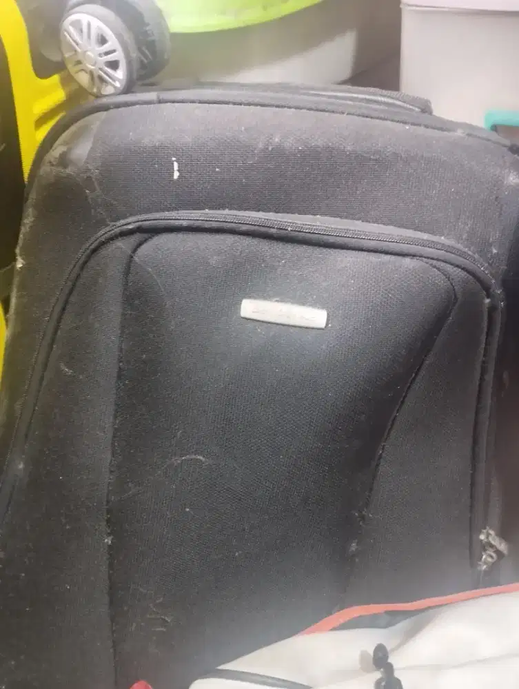 Koper Samsonite lama tidak rusak