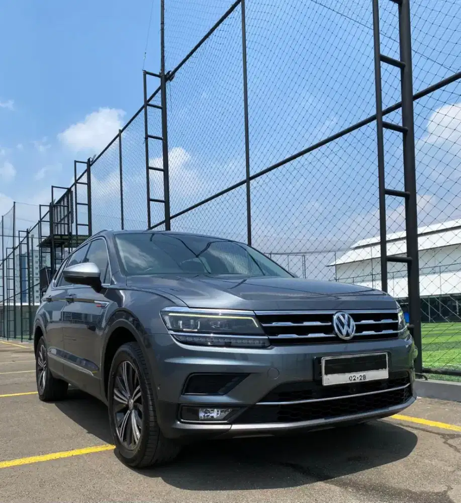 VW Tiguan Allspace 1.4 TSI Tahun 2020