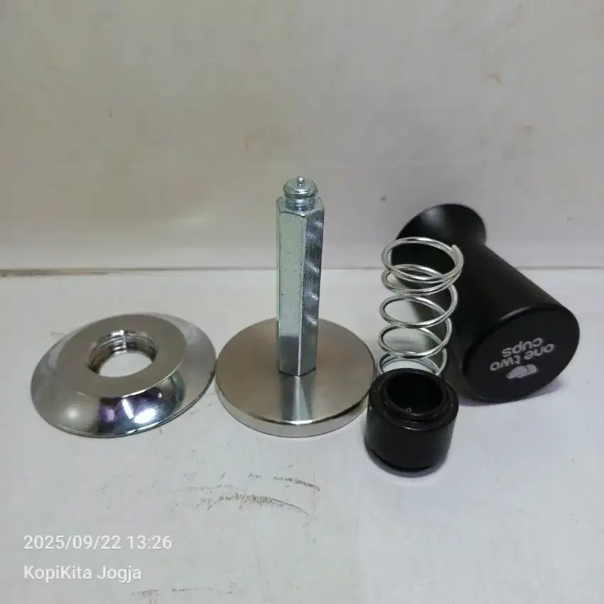 tamper kopi espresso flat base spring loaded