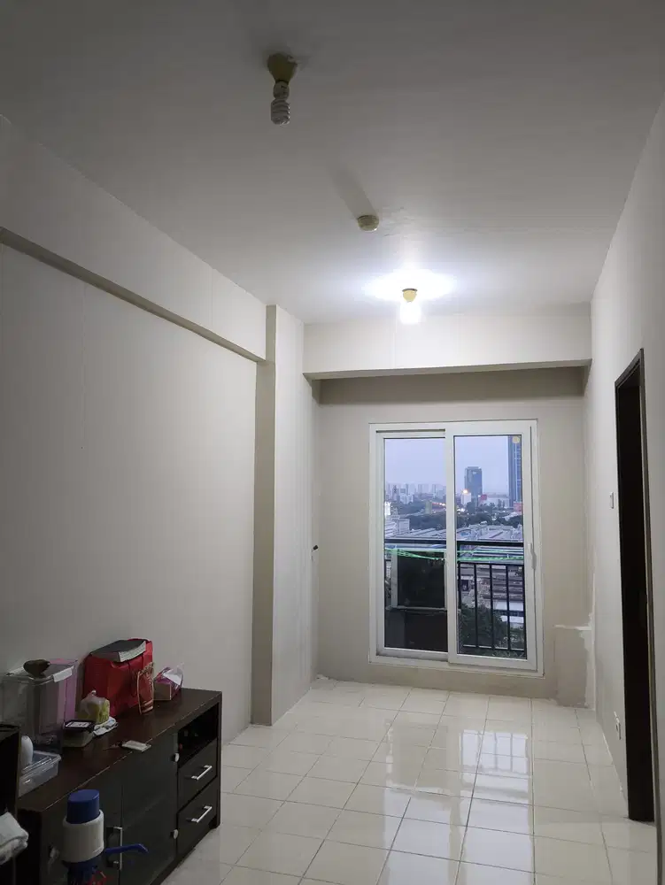 Disewakan apartemen Sunter park, 2 Bedroom kosongan lt sedang