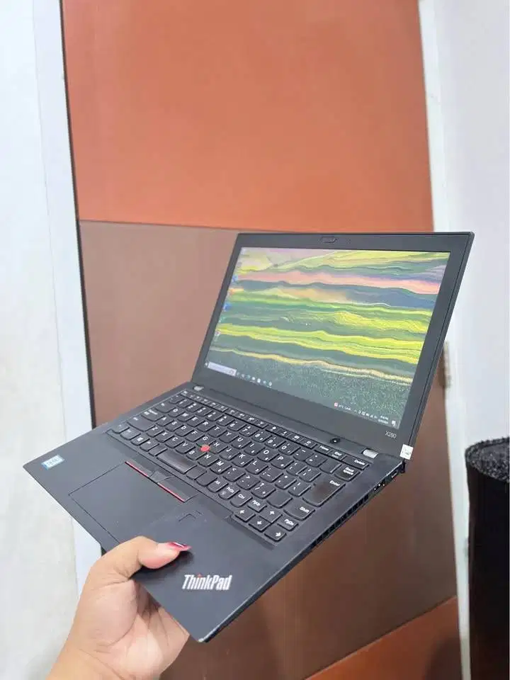 Laptop Lenovo Thinkpad X280 Core i5 Gen 8 Ram 8GB SSD 256GB