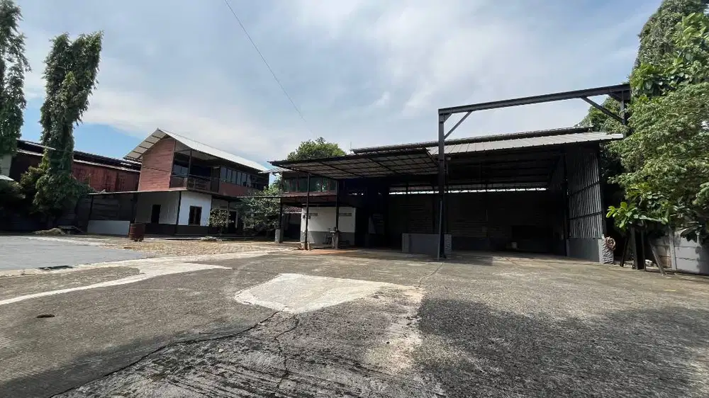 Dijual Cepat Workshop & Gudang 1000 m2 Siap Pakai di Cikunir Bekasi