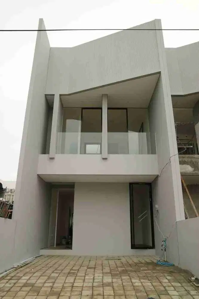 Rumah Graha Green Garden Surabaya Sebelah Dian Istana