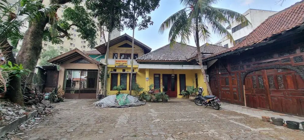 dijual tanah bonus bangunan cikutra depan RS Santo Yusuf lokasi strategis cocok dibangun ruko dan tempat usaha