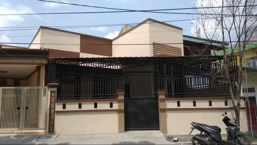 Jual Kost Lokasi Strategis 7 Kamar (Kamar mandi didalam)