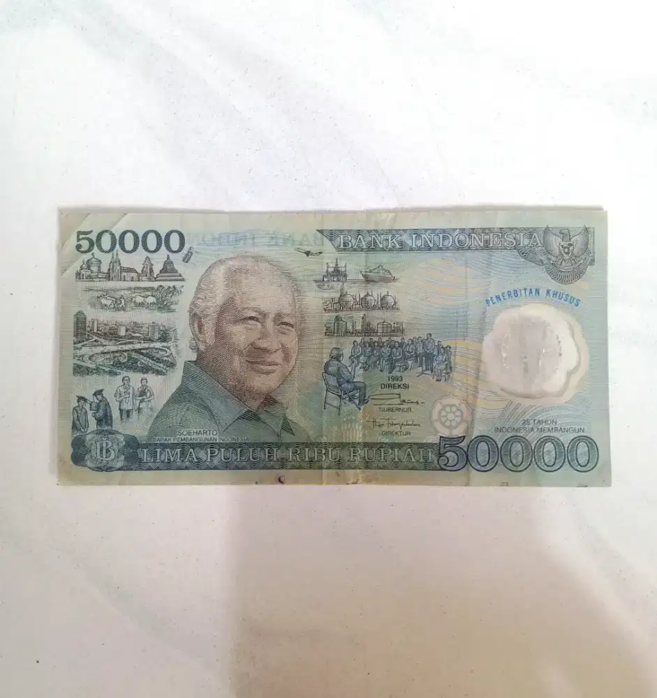 Uang Kuno 50.000 Presiden Soeharto Plastik ( Polymer )