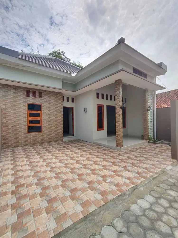 Rumah Dekat RSU Mitra Sehat Jl Wates